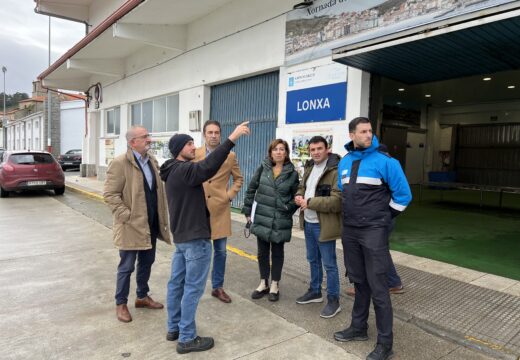 Pérez Añón aborda co conselleiro de Mar posibles melloras para o Porto de Laxe